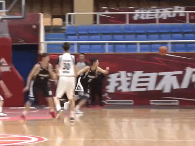 开云线上入口-【观察】孙丽重伤暴露WCBA有多不职业